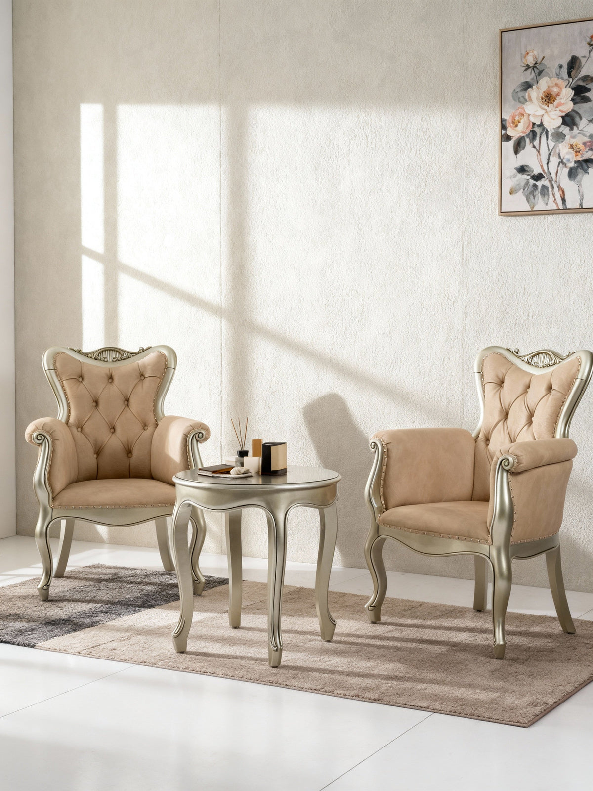 Crown Cozy Chair